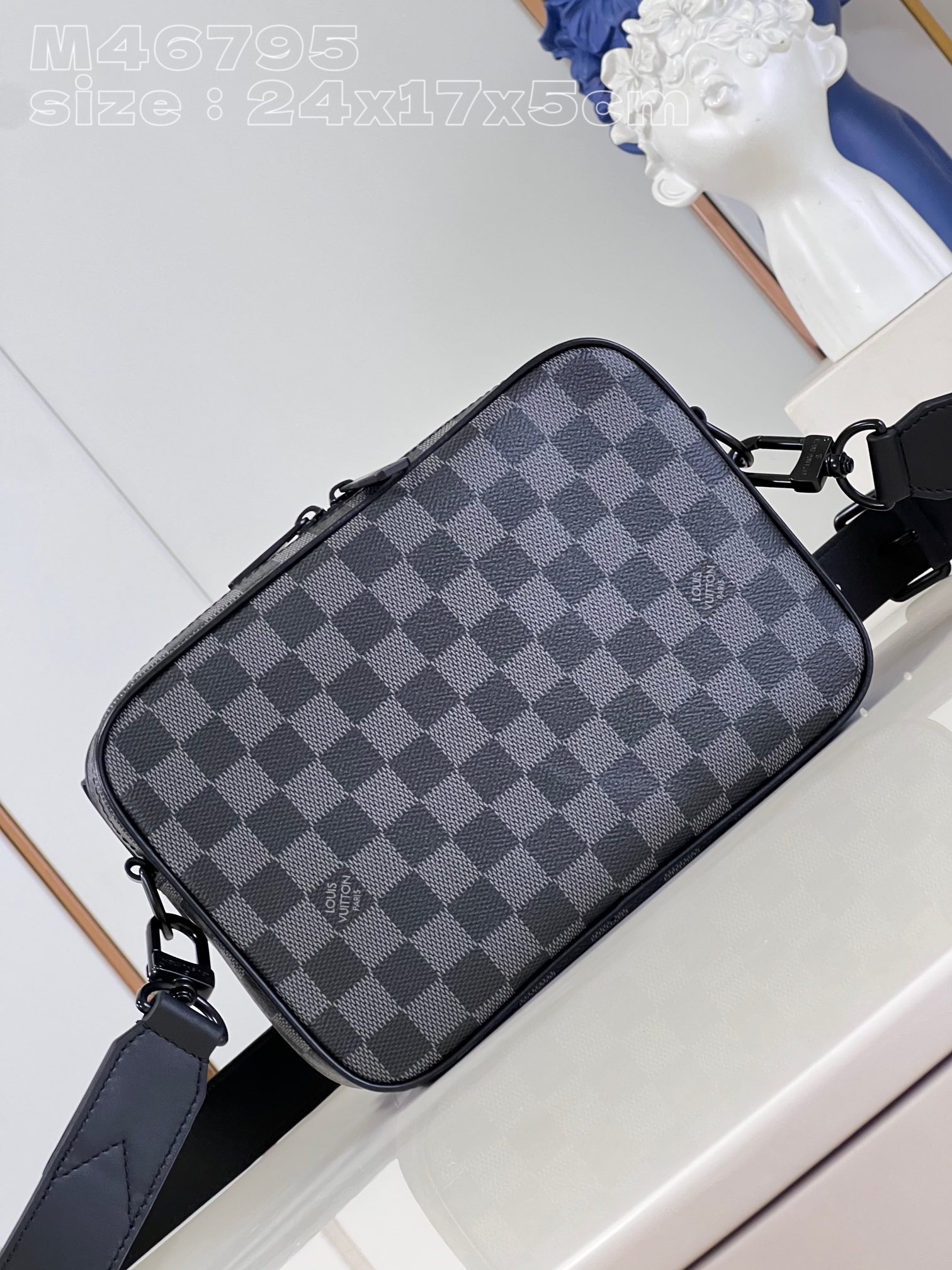 Louis Vuitton Satchel Bags